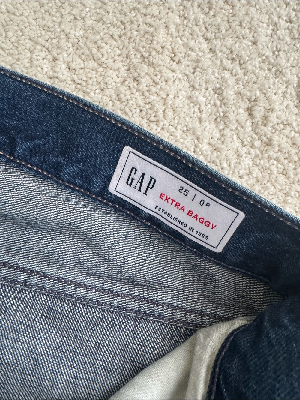 NWT GAP x HAILEY BIEBER MEDIUM INDIGO~ Size 25 - Picture 6 of 9